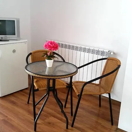 Panayotovi Gæstehus *